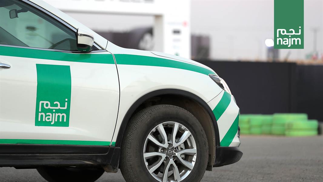 بعد تصرفه البطولي بإنقاذ طفل من الدهس