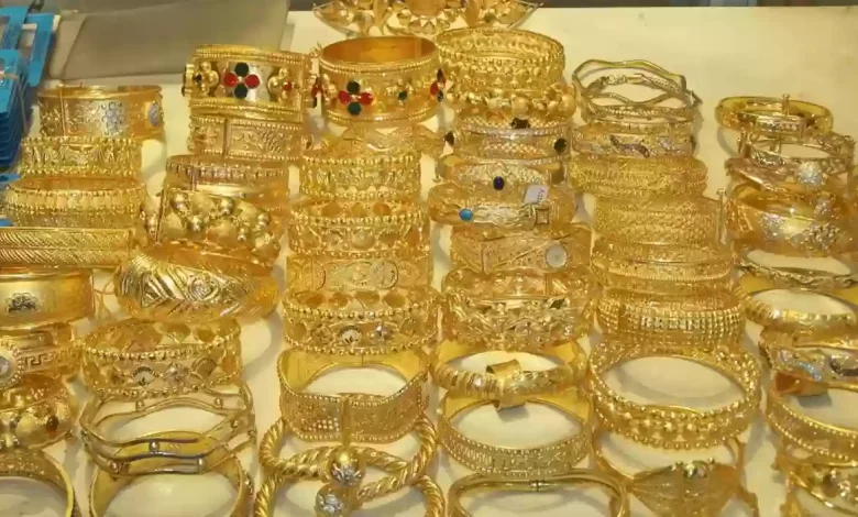 ثبات واستقرار في أسعار الذهب في الأسواق السعودية اليوم