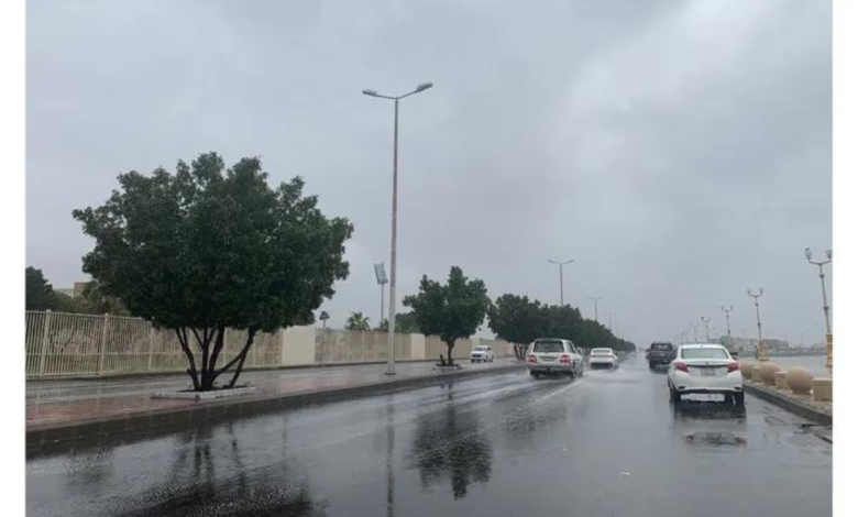 طقس السعودية لا ينذر بالخير على هذه المناطق