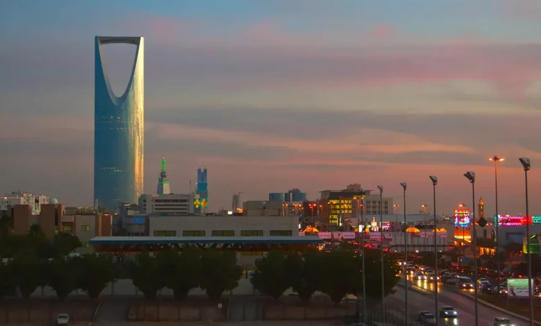 ما هي الفئات المستحقة للإقامة الدائمة في السعودية وما شروطها