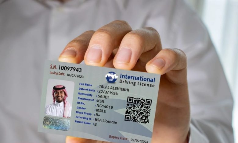 رخصة أجنبية ومركبة بلوحات غير سعودية