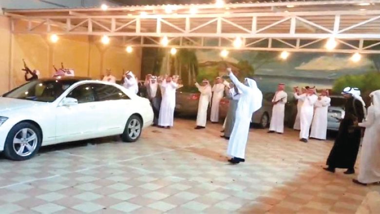 إيقاف حامل السلاح في الأعراس