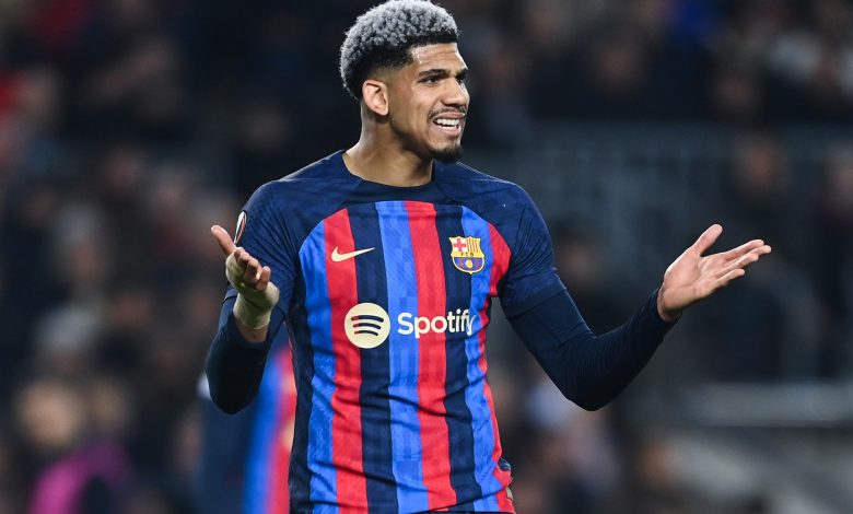 صور اراخو لاعب برشلونة