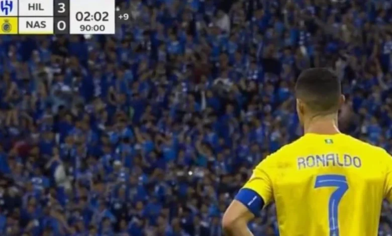 لقطات خاصة تشير إلى وجود خطأ تحكيمي في طرد رونالدو في مباراة الهلال