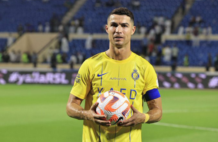 هل يتربع كريستيانو على عرش روشن