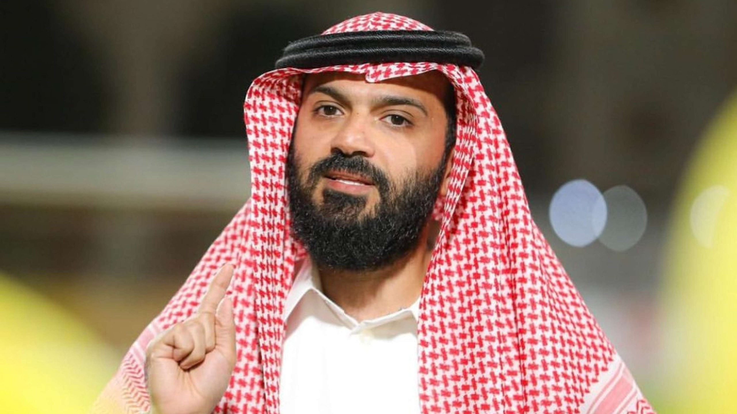 رئاسة العميد في خطر