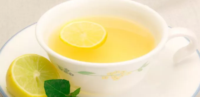 تجربتي مع الشاي الاخضر للتنحيف بالليمون