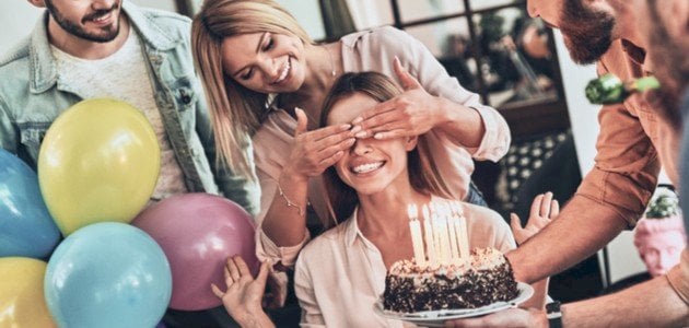 تهنئة عيد ميلاد صديقتي