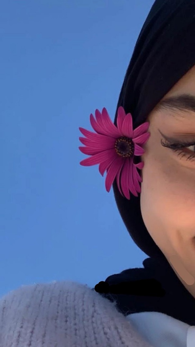 رمزيات بنات نص وجه انستقرام