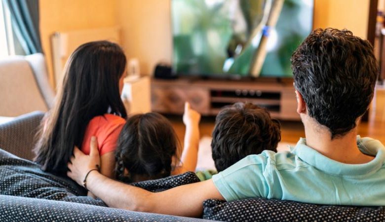 تردد قناة المهرة الجديد نايل سات 2025 AlmahriahTV 1 تردد قناة المهرة الجديد نايل سات