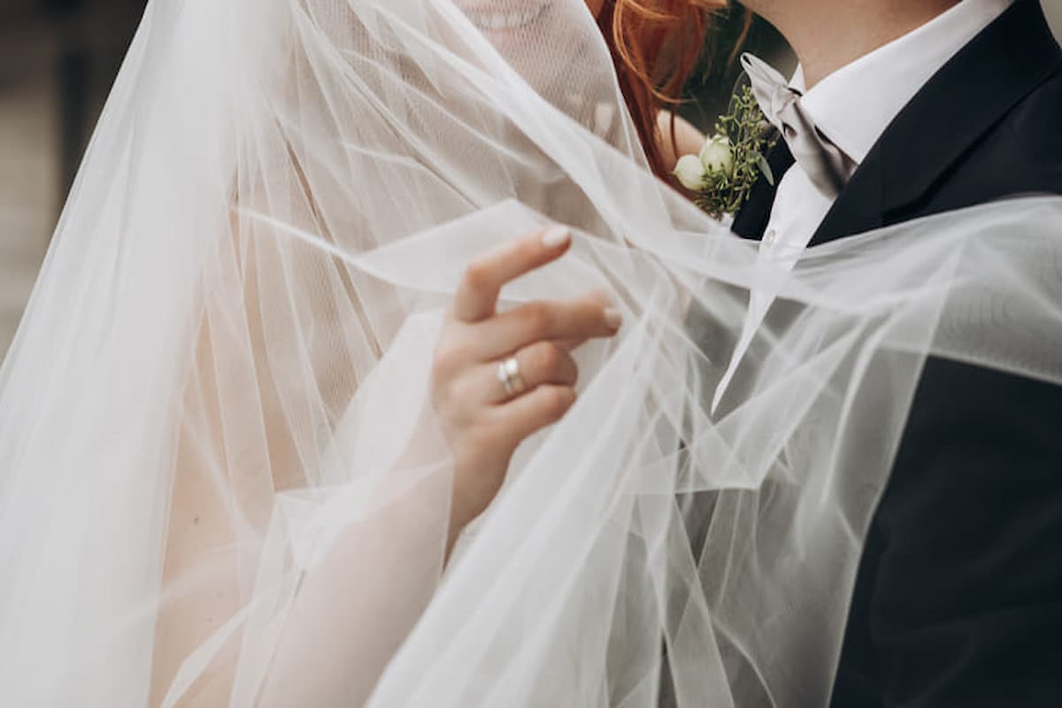 تفسير حلم الزواج من شخص لا أعرفه 0 (1)