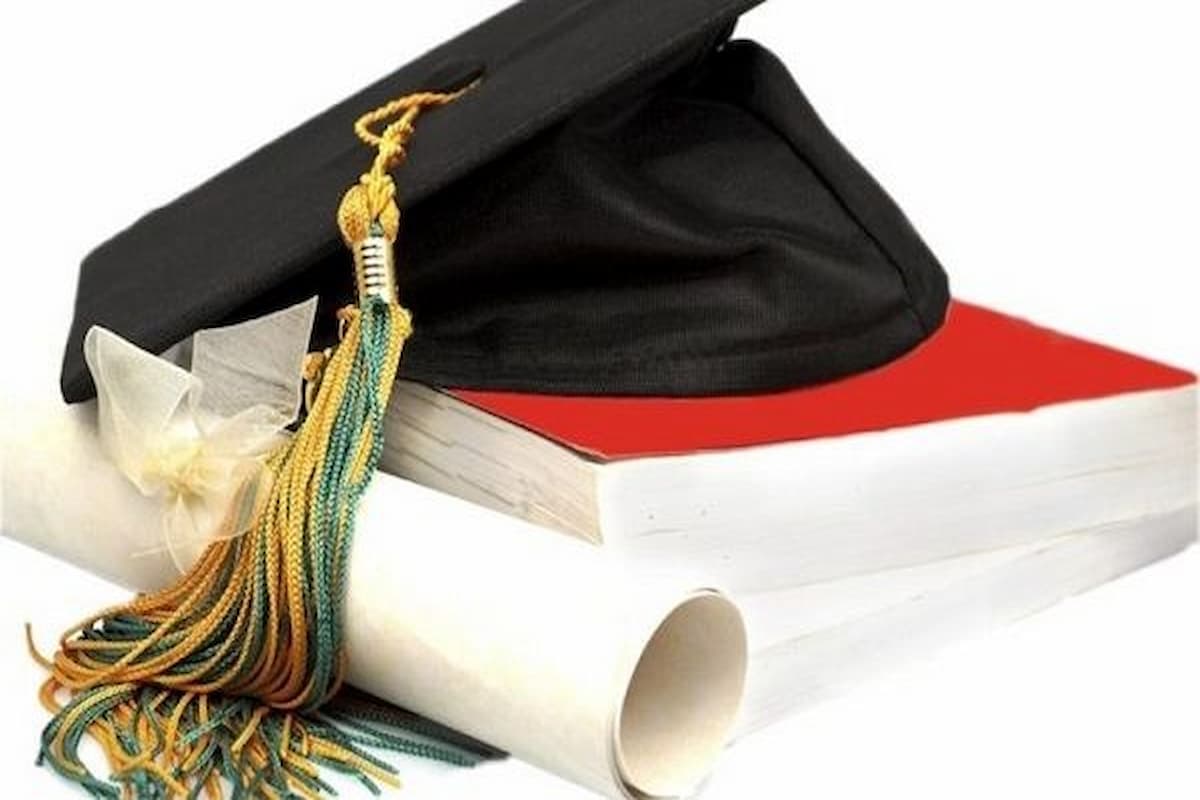 تفسير حلم شهادة تكريم في المنام للعزباء ابن سيرين 1 تفسير حلم شهادة تكريم في المنام