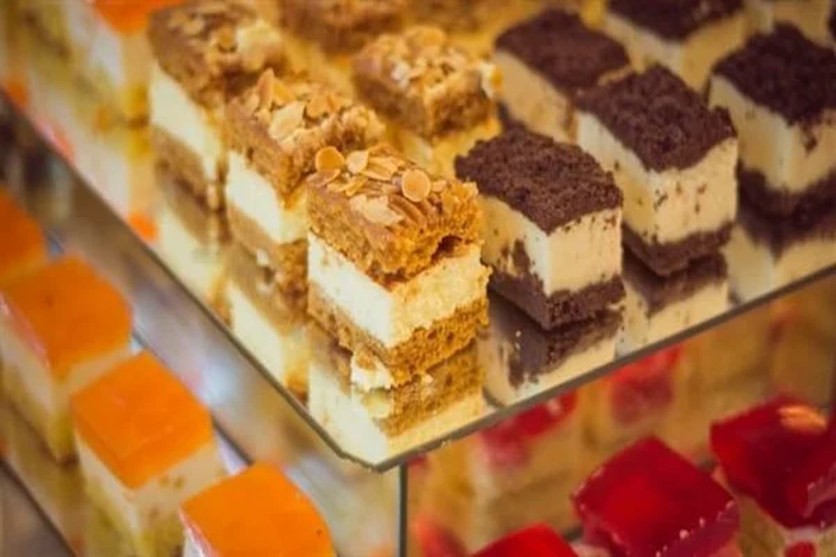 تفسير حلم أكل الحلويات