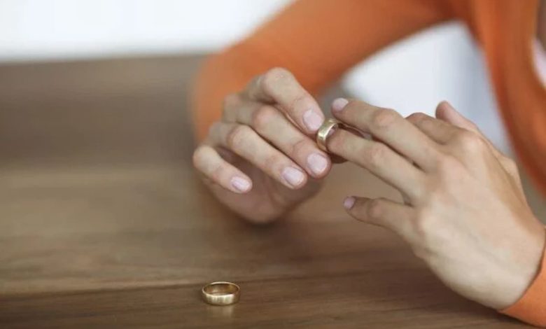 تفسير حلم الطلاق للمتزوجة