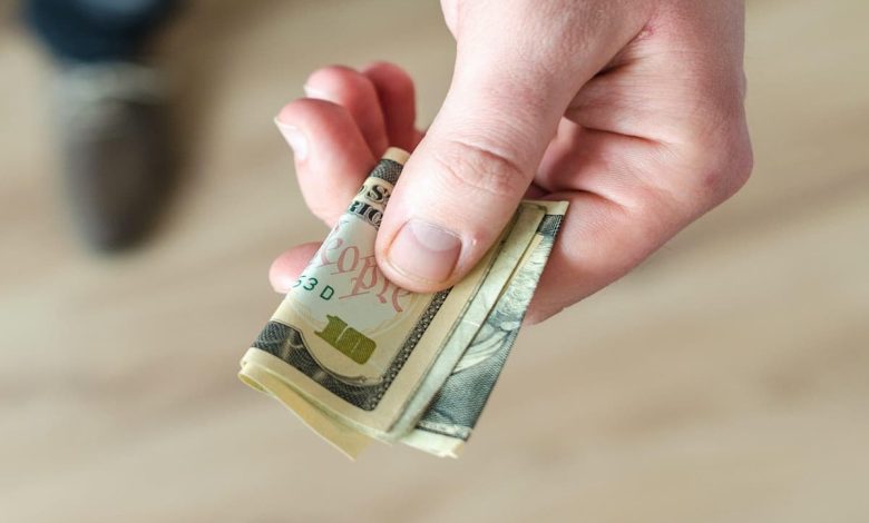 تفسير رؤية النقود الورقية في المنام