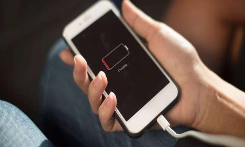 حل مشكلة نفاذ بطارية الهاتف بسرعة