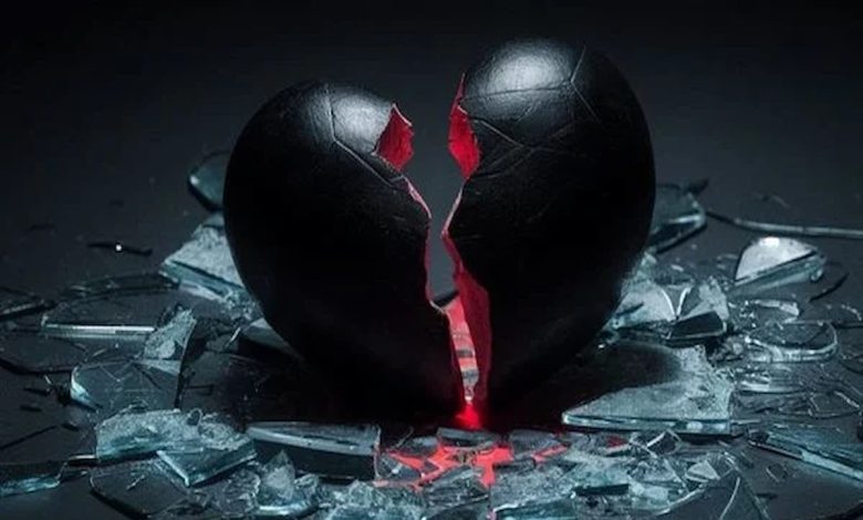 خلفيات سوداء فخمة حزينة مكتوب عليها