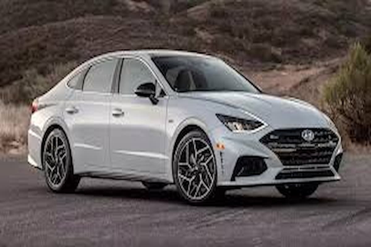 سيارة هيونداي سوناتا