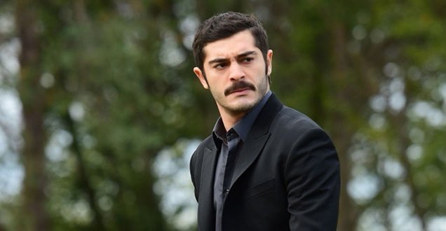 صور بطل مسلسل مرعشلي