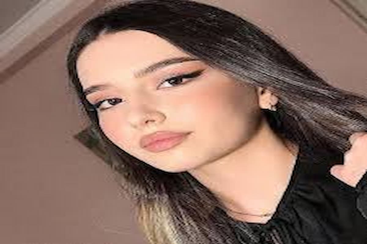 صور بنات طبيعية وحقيقة