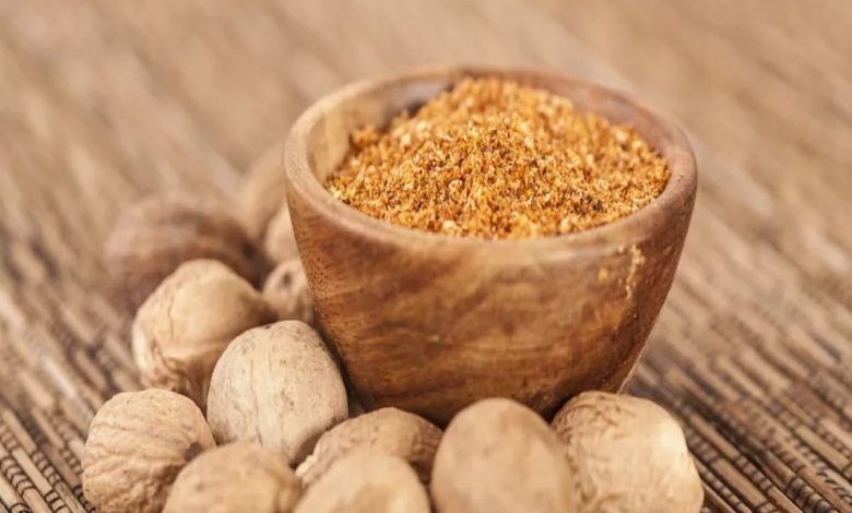 طريقة استخدام جوزة الطيب دون أضرار