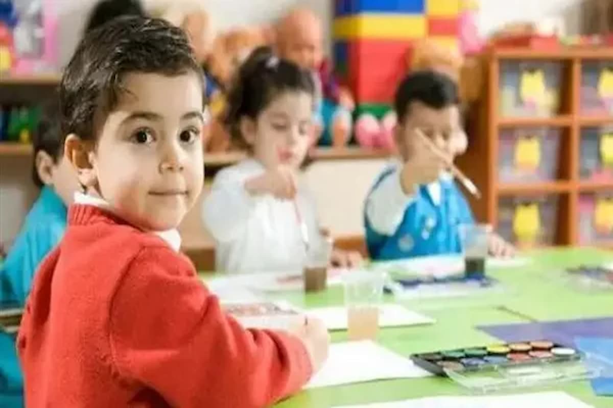 متى انتهاء التسجيل في رياض الأطفال