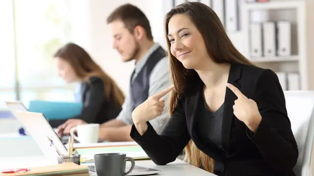 عبارات نرجسية قصيرة