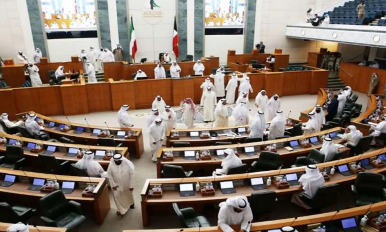 عدد المتقاعدين في الكويت