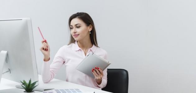 عيوب أنثى برج الجدي