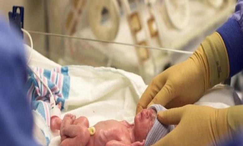 قصتي مع الولادة المبكرة