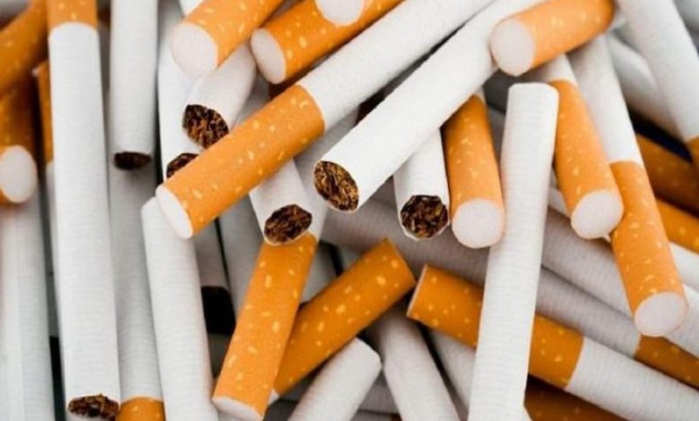 كيف اتصرف مع ابني عندما علمت انه يدخن