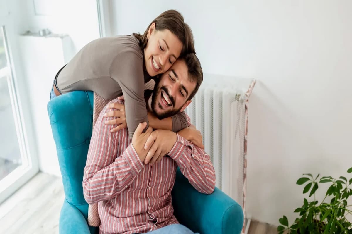 هل يحب رجل السرطان ثدي المرأة