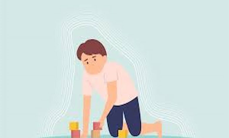 كيف اعرف ان ابني مصاب بالتوحد