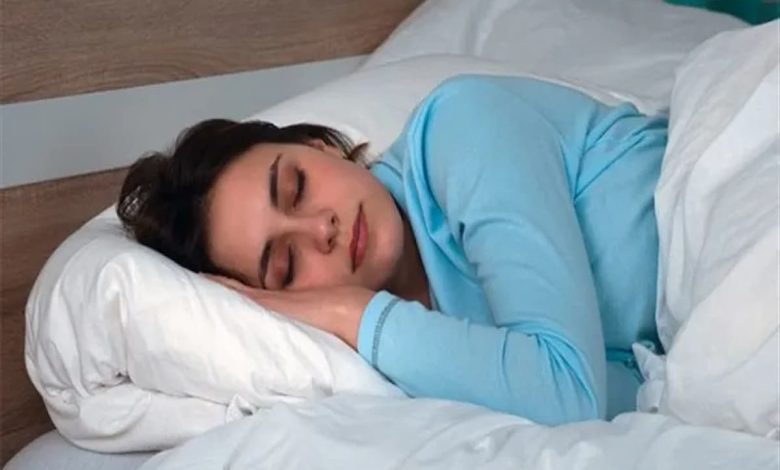 ما تفسير حلم التكلم مع شخص مشهور؟