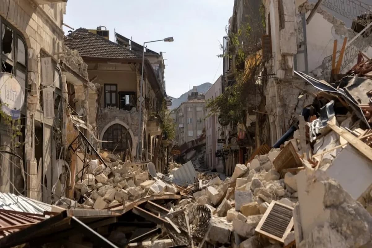 ما هو تفسير حلم هزة أرضية في المنام