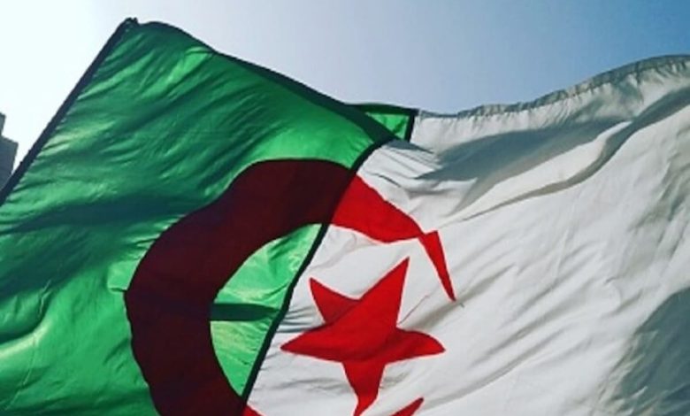 ملف منحة المرأة الماكثة في البيت