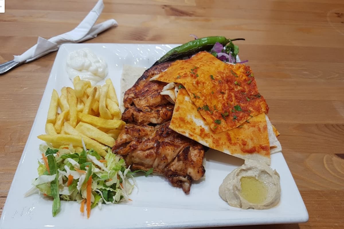 منيو مطعم شتوره الوكرة