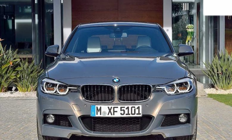 مواصفات سيارة بي إم دبليو 320i