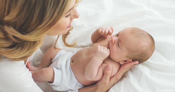 10 نصائح للتعامل مع الطفل حديث الولادة 1 نصائح للتعامل مع الطفل حديث الولادة