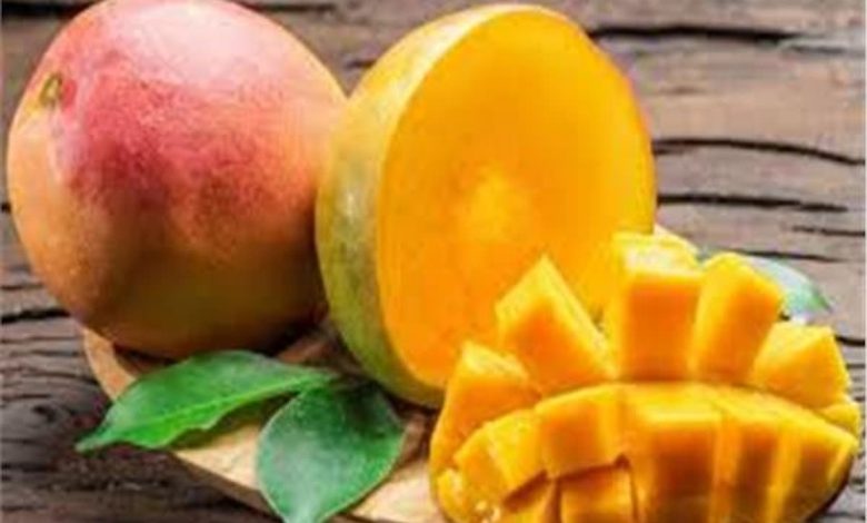 هل المانجو تزيد الوزن