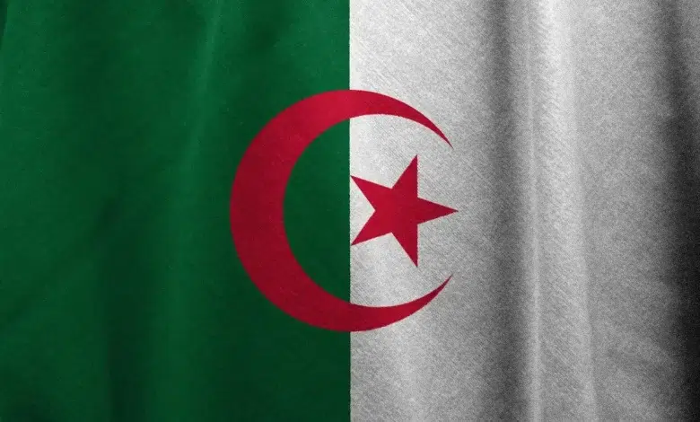 وثائق منحة المراة الماكثة في البيت