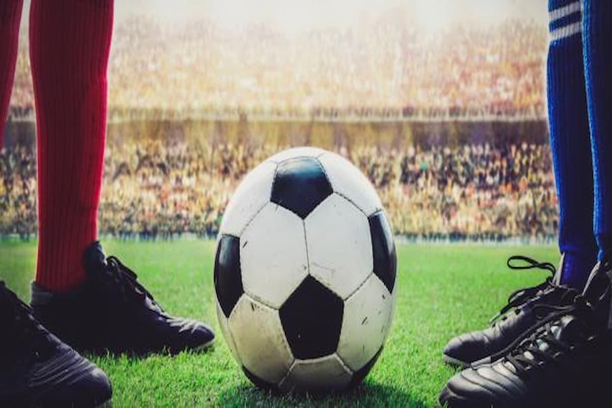 بحث عن كرة القدم