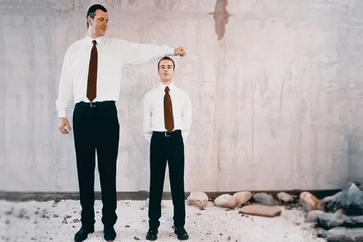 تفسير رؤية شخص قصير القامة