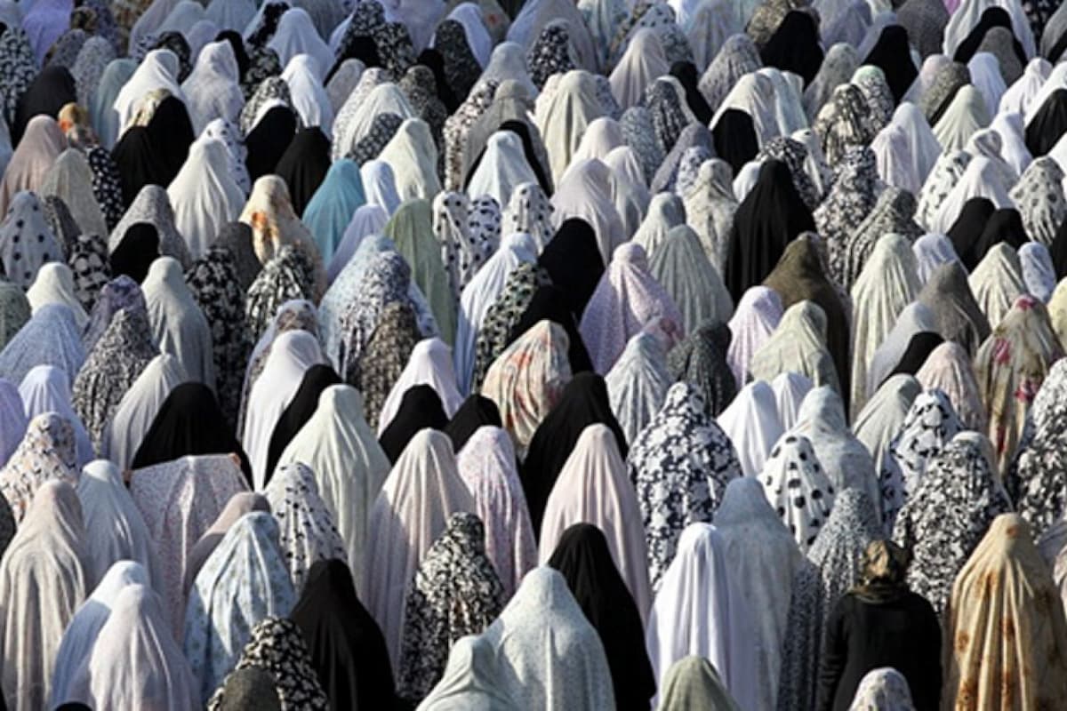 هل حديث النساء حبائل الشيطان صحيح
