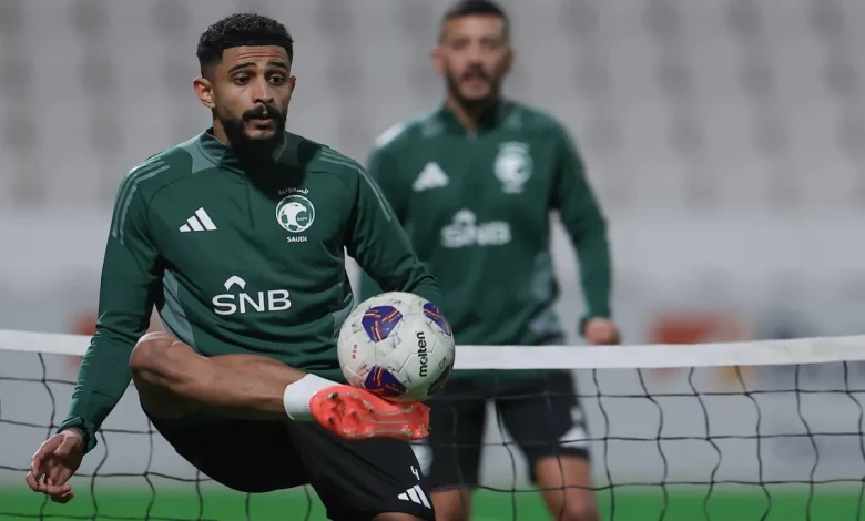 العمري ينتقد غياب المحترف ويحذر رينارد من تكرار خطأ خيسوس