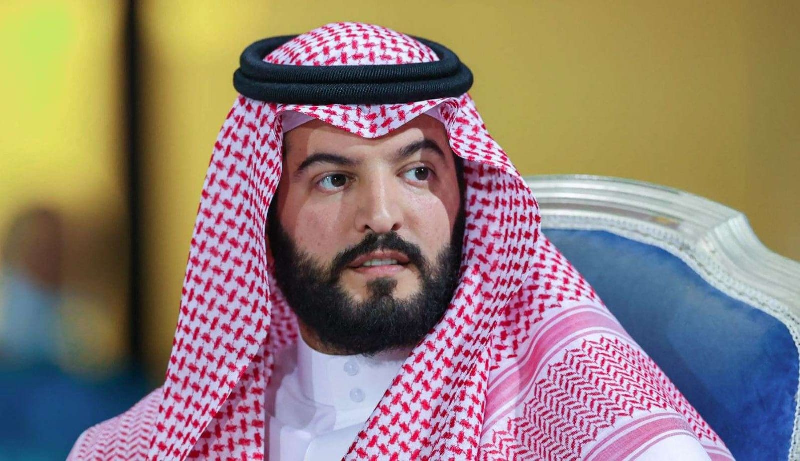 القحطاني يسرد 4 أدلة من تاريخ ابن نافل