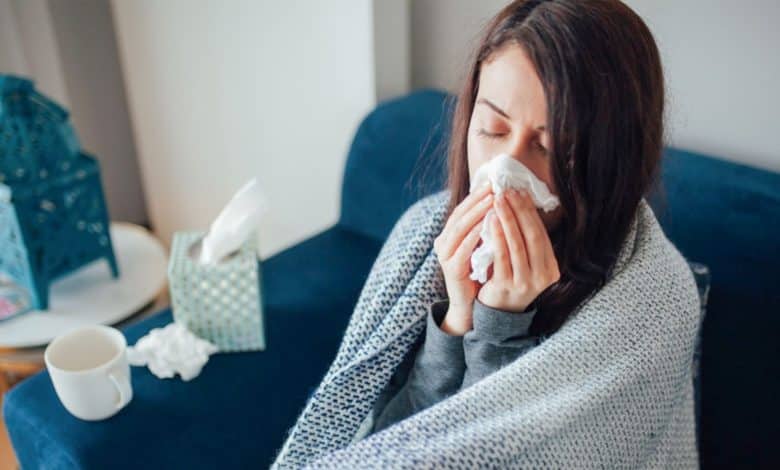 الفرق بين الانفلونزا والزكام وأعراض كل منها