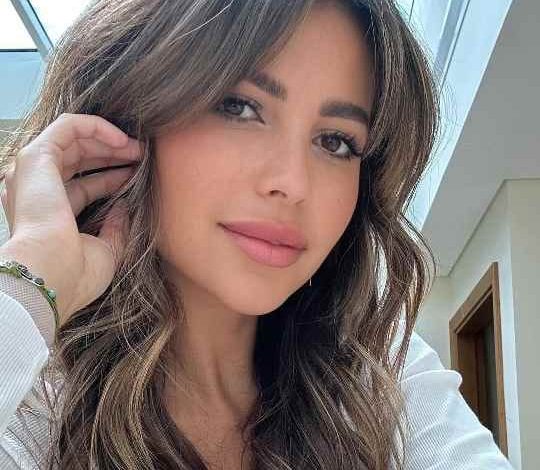 كم عمر سارة مراد ويكيبيديا السيرة الذاتية