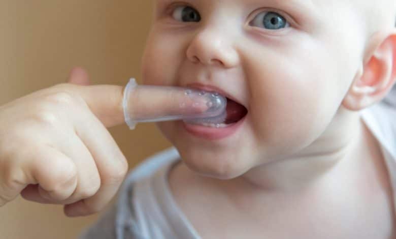 كيف افرق بين حرارة التسنين والالتهاب