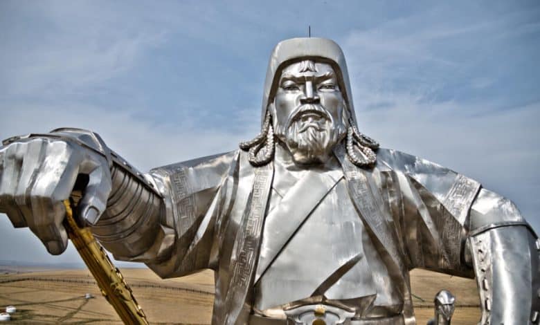 من هو حفيد جنكيز خان